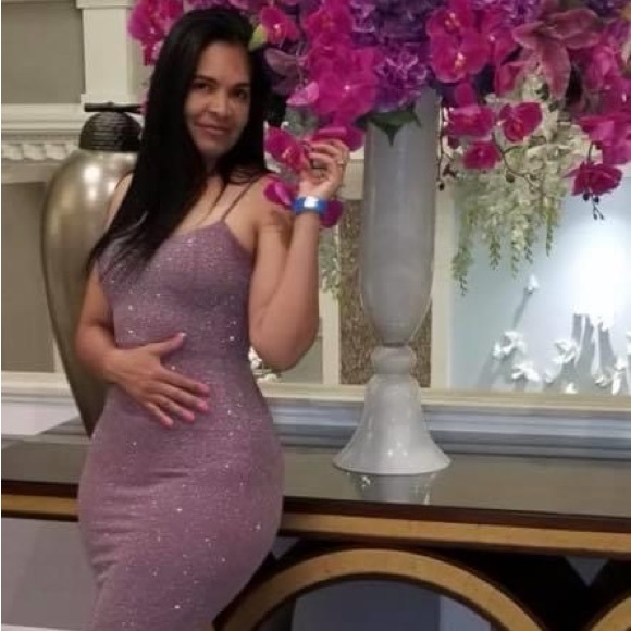 Meet your Posher, Evelyn - Picture 7 of 12